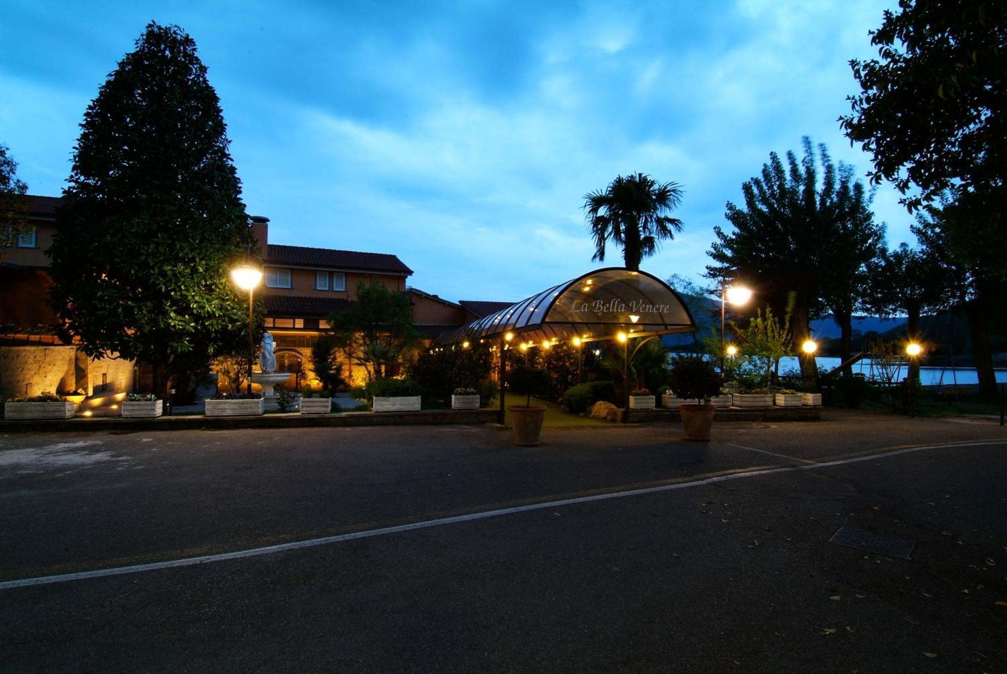 Hotel La Bella Venere Caprarola Esterno foto